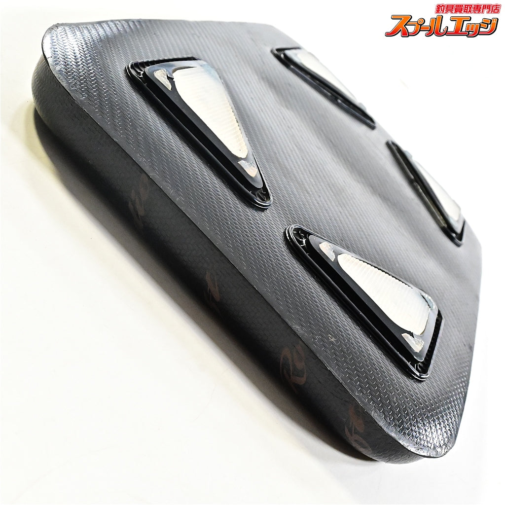 【ロデオクラフト】 RC防水クッション カーボンブラック/ブロンズロゴ 450x250x35mm RODIO CRAFT エリア トラウト K_060
