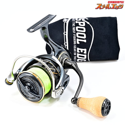 【ダイワ】 22カルディアSW 4000D-CXH ゴメクサス CA27TNBK コルクハンドルノブ オールブラック装着 DAIWA CALDIA
