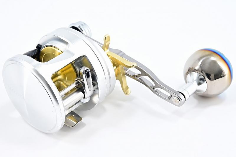 1pc 2013 Shimano Calcutta 800 801 Jigging Saltwater Fishing Reel