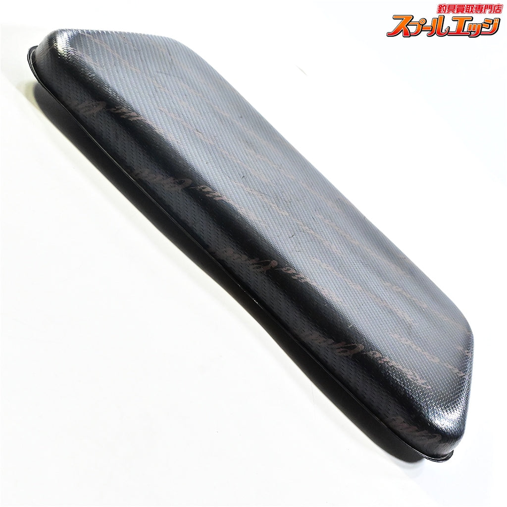 【ロデオクラフト】 RC防水クッション カーボンブラック/ブロンズロゴ 450x250x35mm RODIO CRAFT エリア トラウト K_060