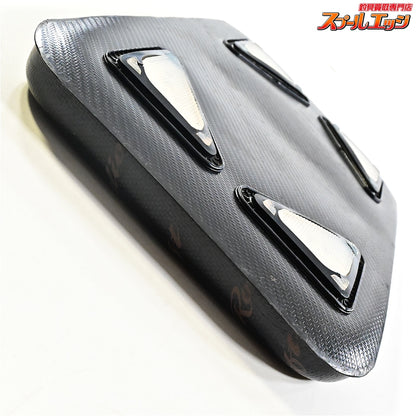 【ロデオクラフト】 RC防水クッション カーボンブラック/ブロンズロゴ 450x250x35mm RODIO CRAFT エリア トラウト K_060