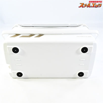 【ダイワ】 ライトトランク4 IV VSS 3000RJ ゴールド 6面一体真空パネル クーラーボックス DAIWA LIGHT-TRUNK K_180