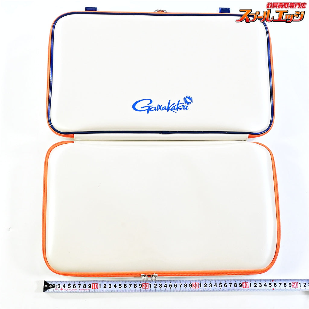 【がまかつ】 がまへら ライトバッグ4 GB392 & ライトクッション4 GM2580 PVC素材 ホワイト/ブルー GAMAKATSU LIGHT-BAG へらバッグ へらクッション K_162