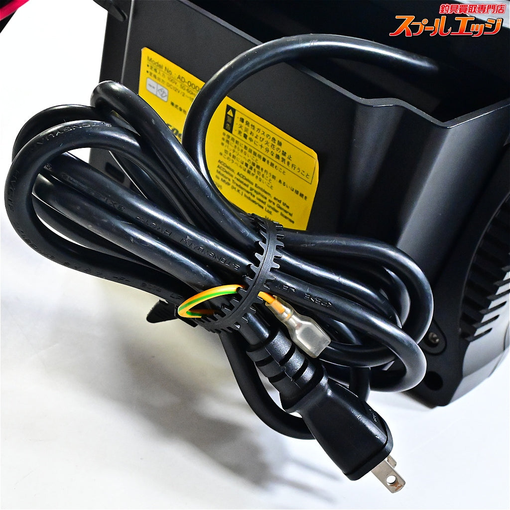 【ACデルコ】 全自動マイコン制御バッテリーチャージャー AD-0002 充電器 ボイジャーバッテリー AC-Delco K_060