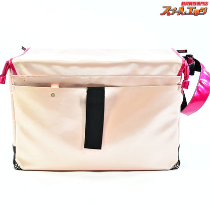 【がまかつ】 がまへら ライトバッグ3 III GB-302 PVC素材 サクラ GAMAKATSU LIGHT-BAG へらバッグ K_165