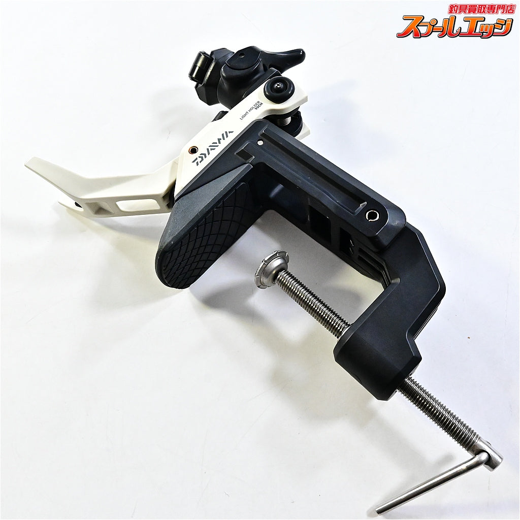 【ダイワ】 ライトホルダー 90CH ホワイト DAIWA LIGHT HOLDER ロッドキーパー K_060