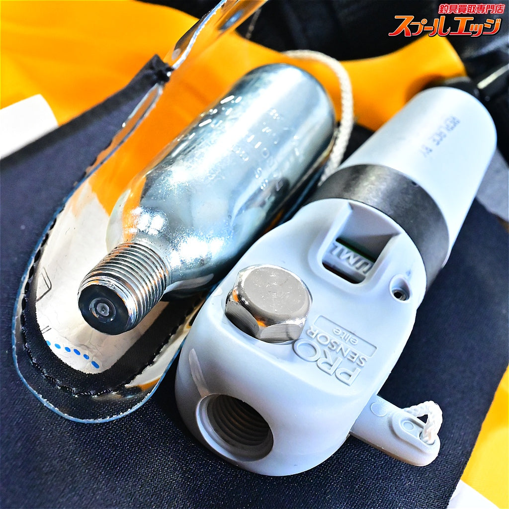 【アブガルシア】 インフレータブルフローティングジャケット BSJ2620RS2 ブラック サイズフリー 2025年2月製造分 桜マーク有 フローティングベスト Abu Garcia K_060