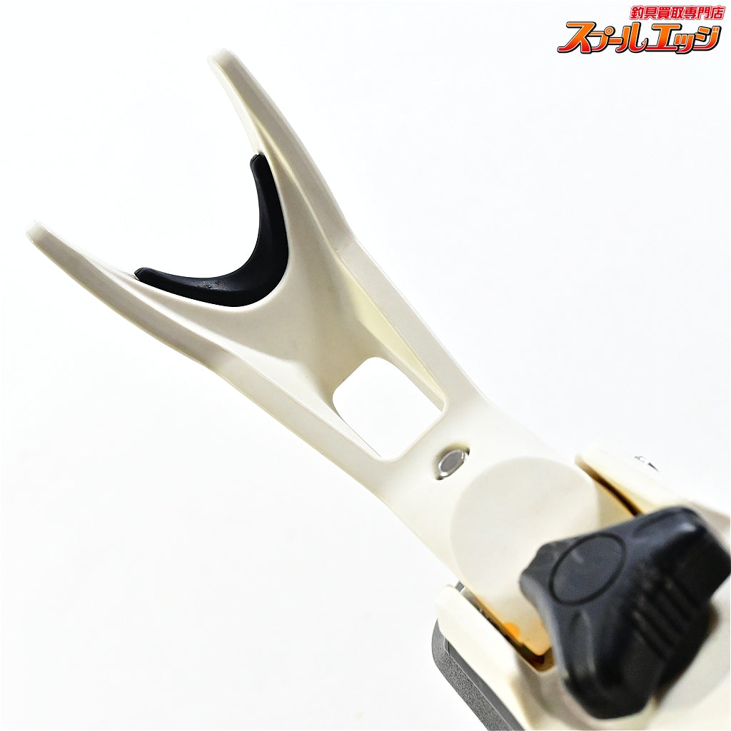 【ダイワ】 ライトホルダー 90CH ホワイト DAIWA LIGHT HOLDER ロッドキーパー K_060