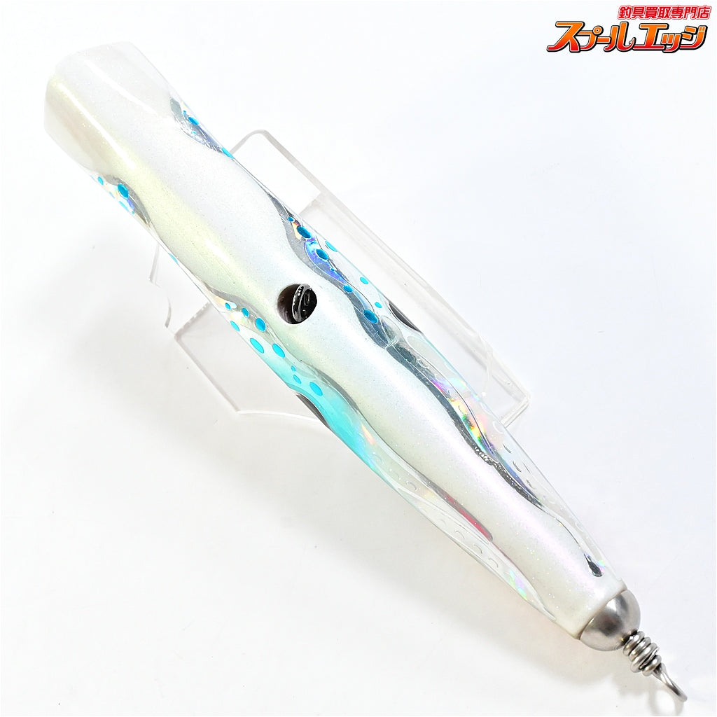【CBONE】 シービーワン バズー 200 イカ CBONE BAZOO 海水用ルアー K_060