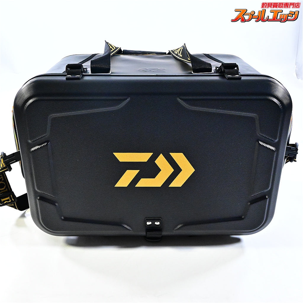 【ダイワ】 トーナメント クールバッグ 38D ゴールドブラック 約35x52x34cm DAIWA TOURNAMENT COOL-BAG K_160