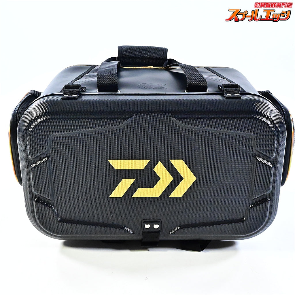 【ダイワ】 トーナメント クールバッグ 38D ゴールドブラック DAIWA TOURNAMENT COOL BAG K_164