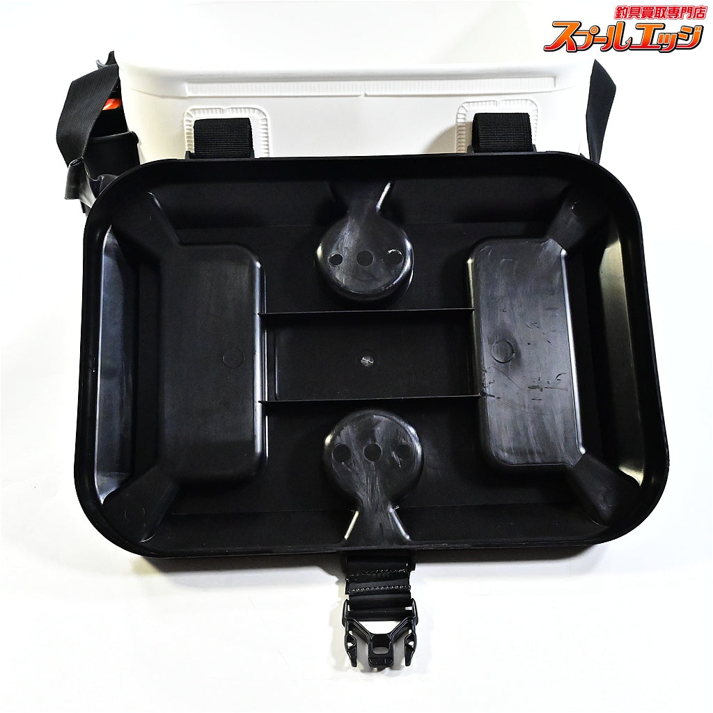 【マズメ】 オカッパリバッカン2 MZBK-627 ホワイト mazume Okappari bakkan II タックルボックス K_120