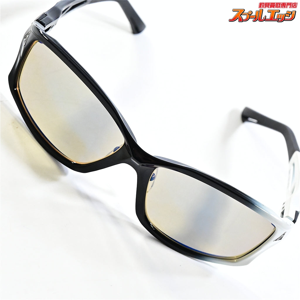 【ジールオプティクス】 ゼクー ステルス F-1934 ブラックxホワイトグラデーション トゥルービュースポーツ Zealoptics Zeque STELTH  偏光サングラス K_060