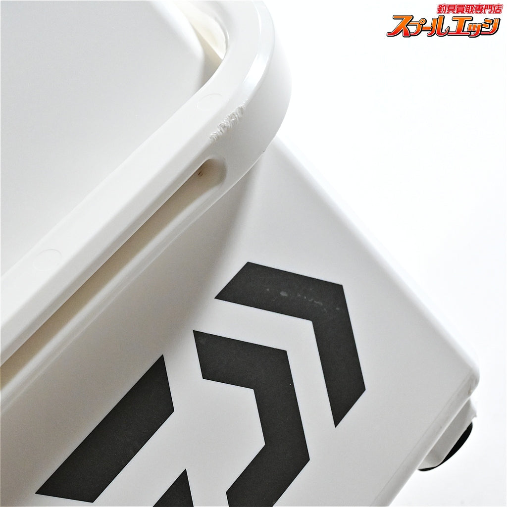 【ダイワ】 クールライン アルファ3 III SU1000X 10L ガンメタ クーラーボックス 1面真空パネル DAIWA COOL-LINEα K_080