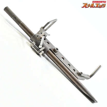 【メーカー不明】 ピトン シャフト長約35cm 磯 底物 打ち込み K_100