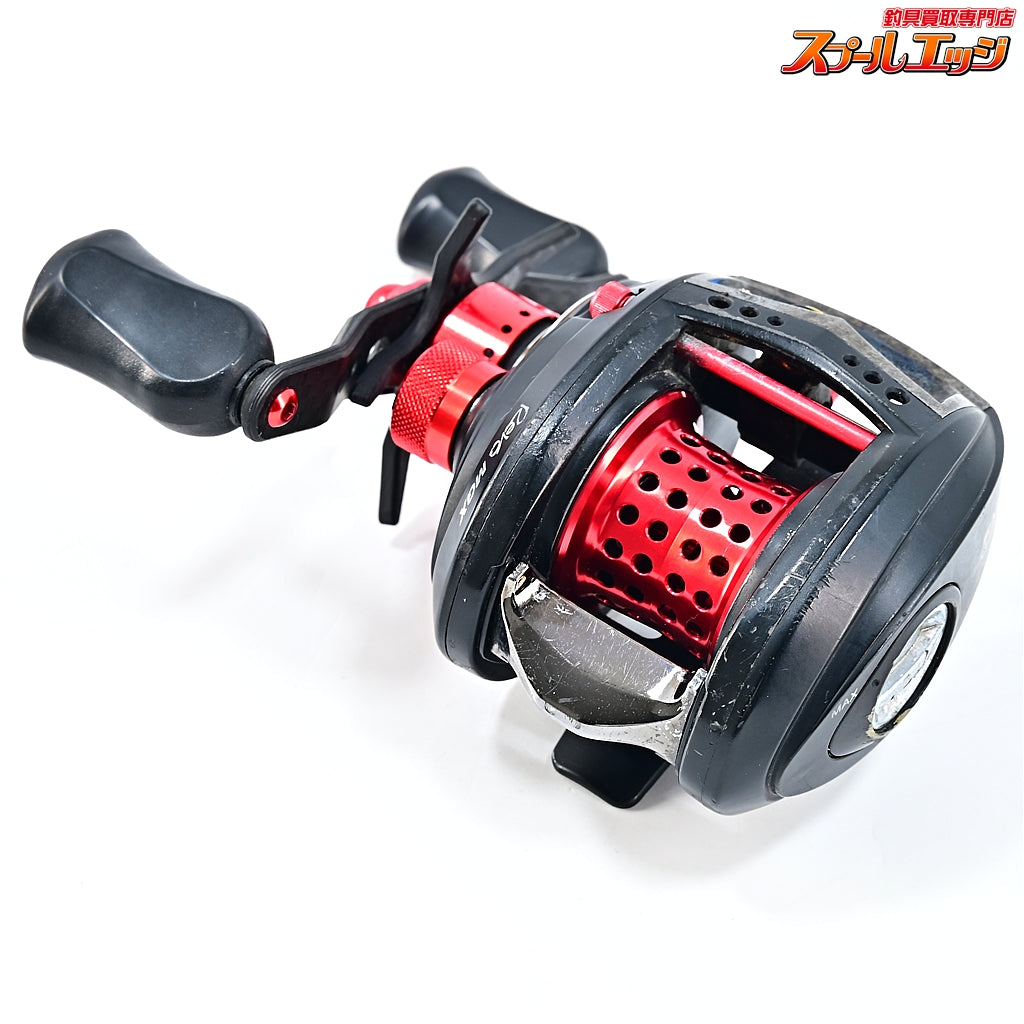 【アブガルシア】 アンバサダー レボ MGX-L ギア比7.1:1 KTF90mmオフセットカーボンハンドル/メカニカルキャップ&KTFオフセットカーボンスタードラグ&アブワークスシャロースプール装着 Abu Garcia Revo