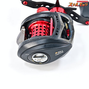 【アブガルシア】 アンバサダー レボ MGX-L ギア比7.1:1 KTF90mmオフセットカーボンハンドル/メカニカルキャップ&KTFオフセットカーボンスタードラグ&アブワークスシャロースプール装着 Abu Garcia Revo