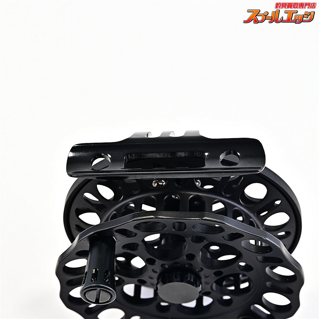 【宇崎日新】 インヴィクタ クロダイ MBリミテッド 85 NISSIN Invicta KURODAI LIMITED