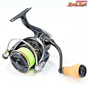 【ダイワ】 22カルディアSW 4000D-CXH ゴメクサス CA27TNBK コルクハンドルノブ オールブラック装着 DAIWA CALDIA