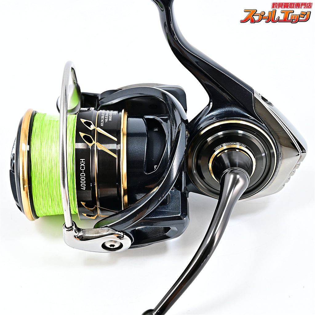 【ダイワ】 22カルディアSW 4000D-CXH ゴメクサス CA27TNBK コルクハンドルノブ オールブラック装着 DAIWA CALDIA