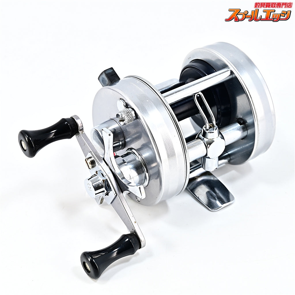 【アブ】 アンバサダー 2500C FN.751100 シルバー ハイスピード 山リム ABU Ambassadeur