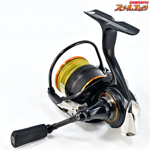 【ダイワ】 21プレッソ LT 2000SS-P リバイブ ファンネル カーボンハンドル RF42.5DA-FB フルブラック キャスティング限定 アルカスラインローラーシステムキット装着 DAIWA PRESSO
