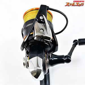 【ダイワ】 21プレッソ LT 2000SS-P リバイブ ファンネル カーボンハンドル RF42.5DA-FB フルブラック キャスティング限定 アルカスラインローラーシステムキット装着 DAIWA PRESSO