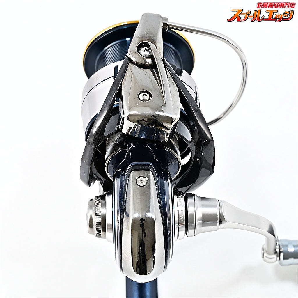 【ダイワ】 19セルテート LT 4000-CXH RCSパワーライトノブL装着 DAIWA CERTATE