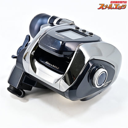 【シマノ】 20ビーストマスター MD 3000 使用距離12.1km 使用9.4時間 SHIMANO BEAST MASTER