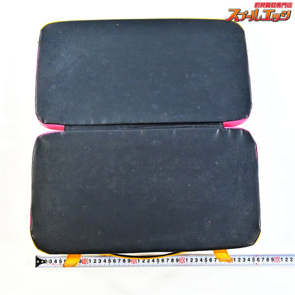 【がまかつ】 がまへら ライトバッグ2 へらバッグ PVC素材 イエロー/ピンク クッション付 GAMAKATSU LIGHT-BAG II K_192