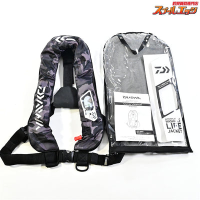 【ダイワ】 オートインフレータブル ウォッシャブル ライフジャケット DF-2007 ブラックカモ 19年7月製造分 DAIWA K_100