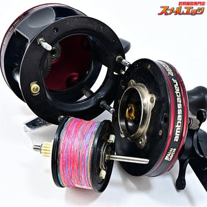 【アブガルシア】 アンバサダー 4601 C3 FN.020003 OAシールあり バーガンディ Abu Garcia Ambassadeur