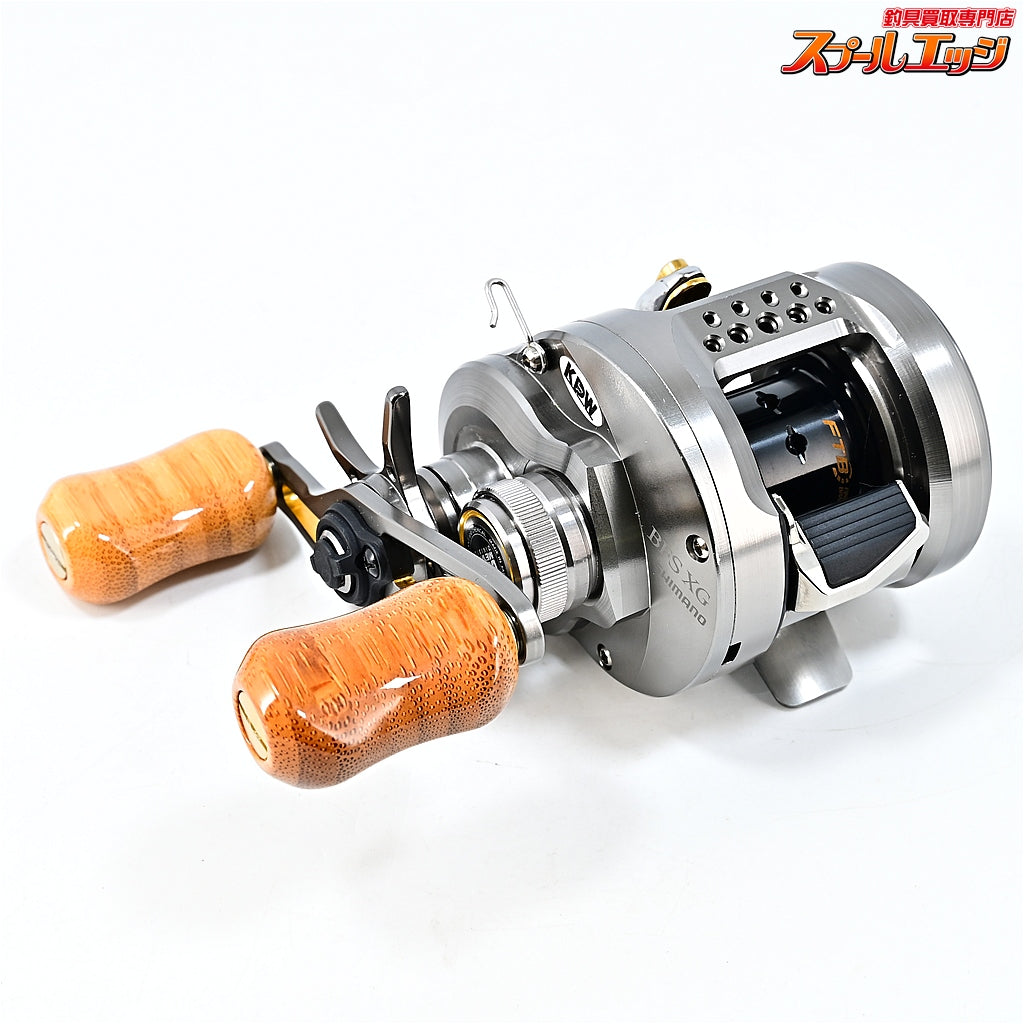 【シマノ】 23カルカッタコンクエスト BFS XG 夢屋バンブーハンドルノブパドル型&KDWチタン64ビス&ジーニアスプロジェクトフックキーパー BHK装着 SHIMANO CALCUTTA CONQUEST
