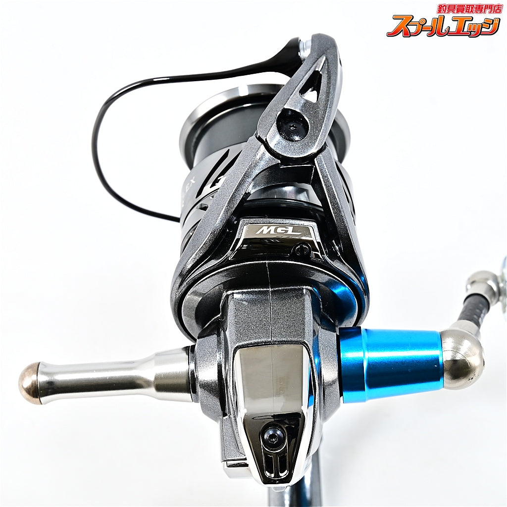 【シマノ】 21コンプレックス XR C2000 F4 HG ZPIカーボンハンドル 47.5mm&IOS アクリスタノブ クリアブルー&シマノ純正リールスタンド装着 SHIMANO COMPLEX