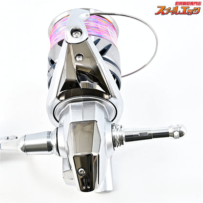 【シマノ】 23ストラディック C5000XG ゴメクサスリールスタンド装着 SHIMANO STRADIC
