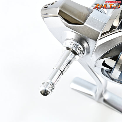 【シマノ】 23ストラディック C5000XG ゴメクサスリールスタンド装着 SHIMANO STRADIC