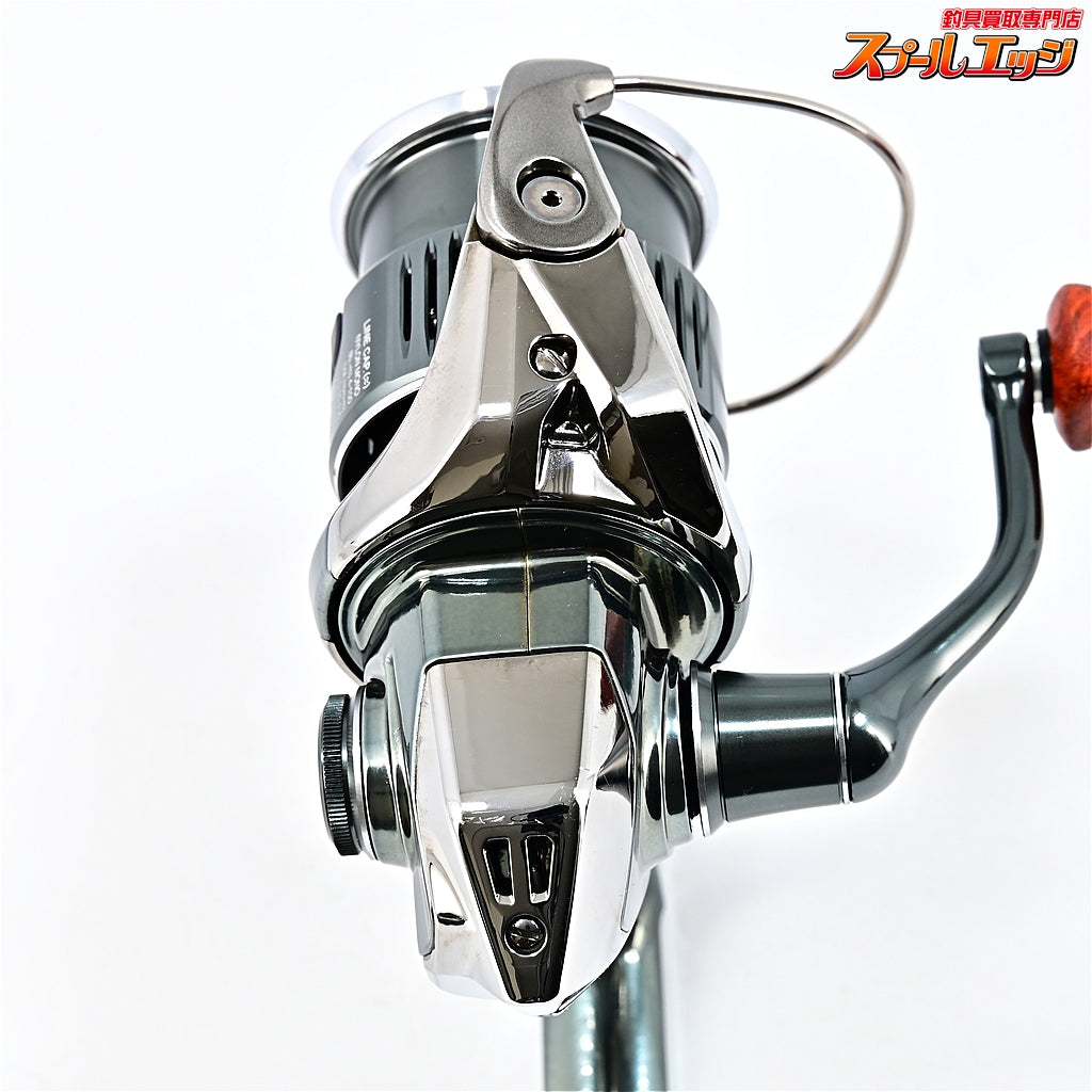 【シマノ】 22ステラ C2000SHG カスタムウッドハンドルノブ装着 SHIMANO STELLA