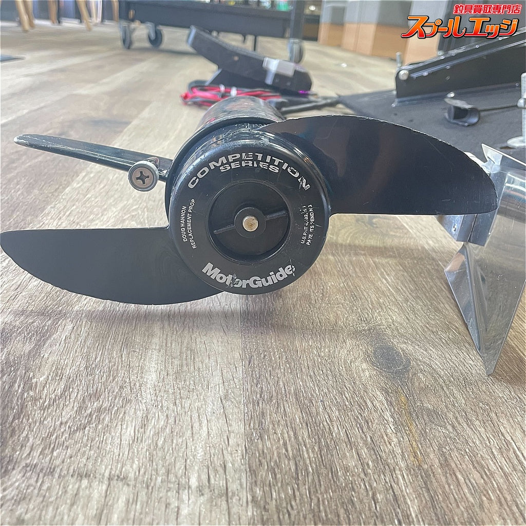 店頭受取のみ【モーターガイド】 フットコンエレキ デジタル 54LB 12V 無段階 シャフト長32インチ 約82cmにカット済 取付径35mm トロールパーフェクト&キャビテーションプレート&アンダーソンケーブル&マウントデッキ装着 Motor guide K_300
