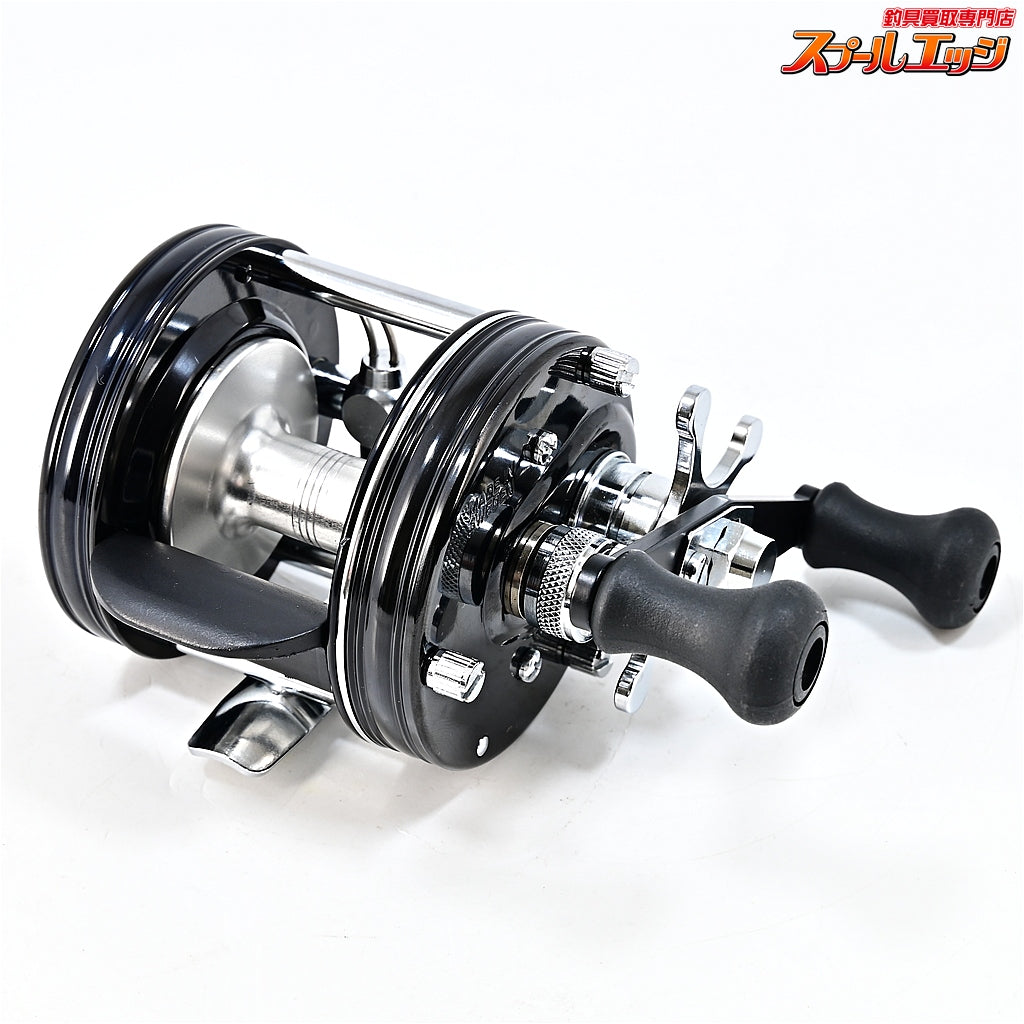 【アブガルシア】 アンバサダー 5600C クラシック ブラック FN.070007 波形リム Abu Garcia Ambassadeur CLASSIC