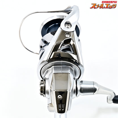 【シマノ】 23ストラディック C3000 SHIMANO STRADIC