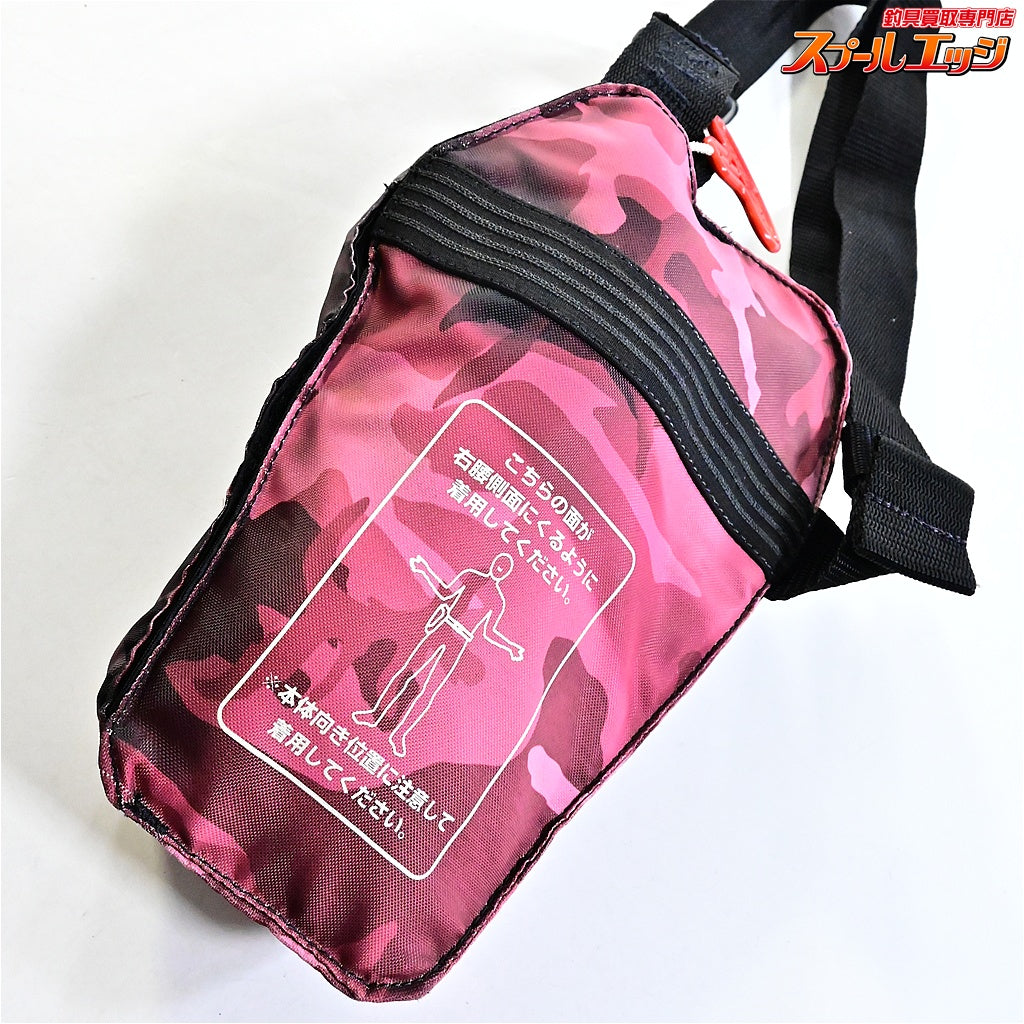 【ダイワ】 ウォッシャブルライフポーチ DF-2321 レッドカモ 桜マーク有 製造2021年8月 自動膨張式ライフジャケット フローティングベスト DAIWA K_060