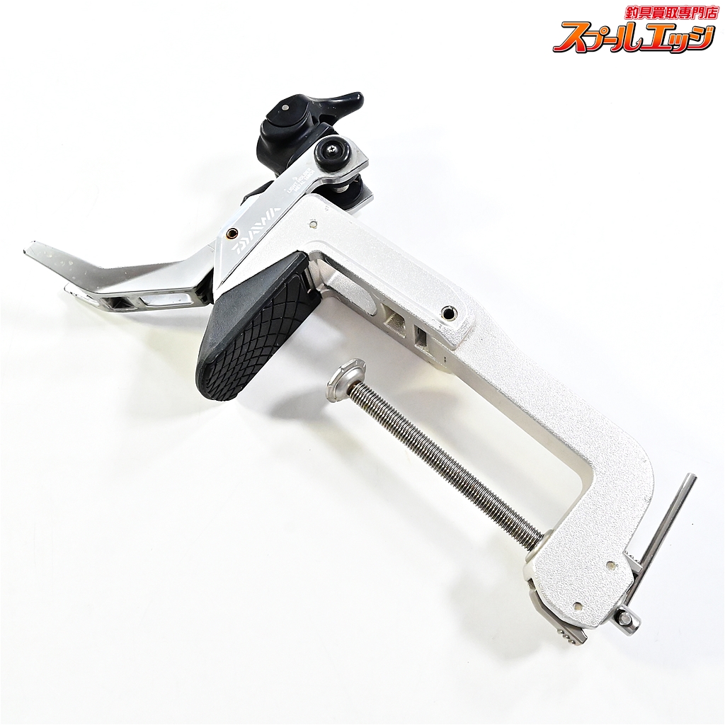 【ダイワ】 ライトホルダー メタル 160CH DAIWA LIGHT HOLDER METAL ロッドキーパー K_060