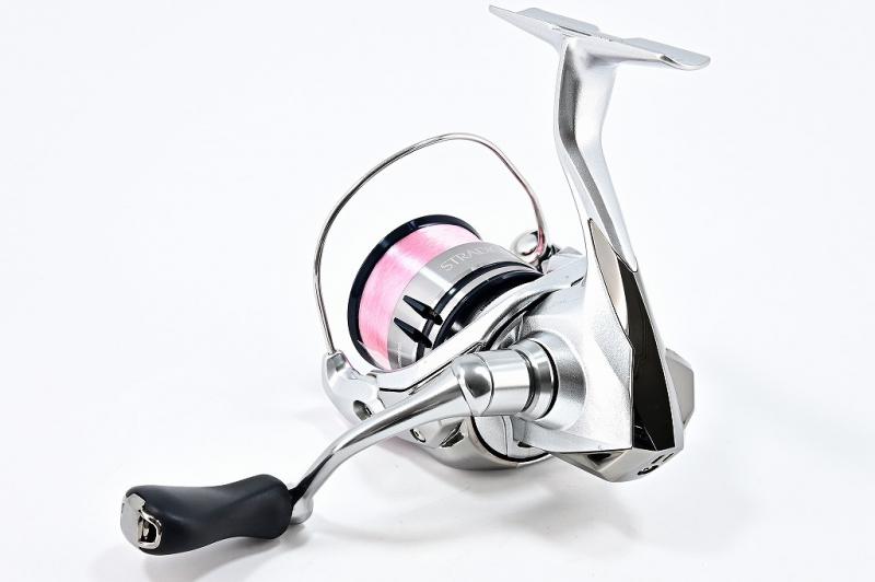 シマノ 19 ストラディック C2000SHG SHIMANO STRADIC-