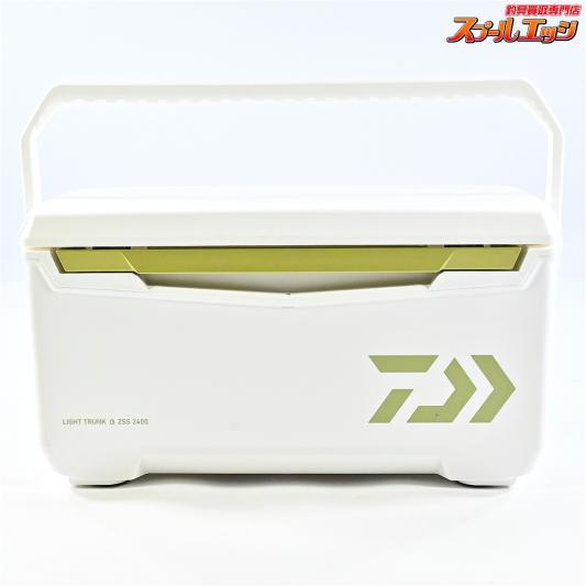 【ダイワ】 ライトトランク アルファα ZSS 2400 24L ゴールド クーラーボックス アウトドア 保冷 キャンプ DAIWA LIGHT TRUNK K_160
