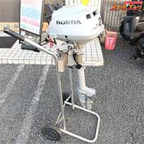 【ホンダ】 2馬力船外機 BZBF BF2 1.47KW 2PS 6000RPM H25年3月製造 架台付き HONDA K_300